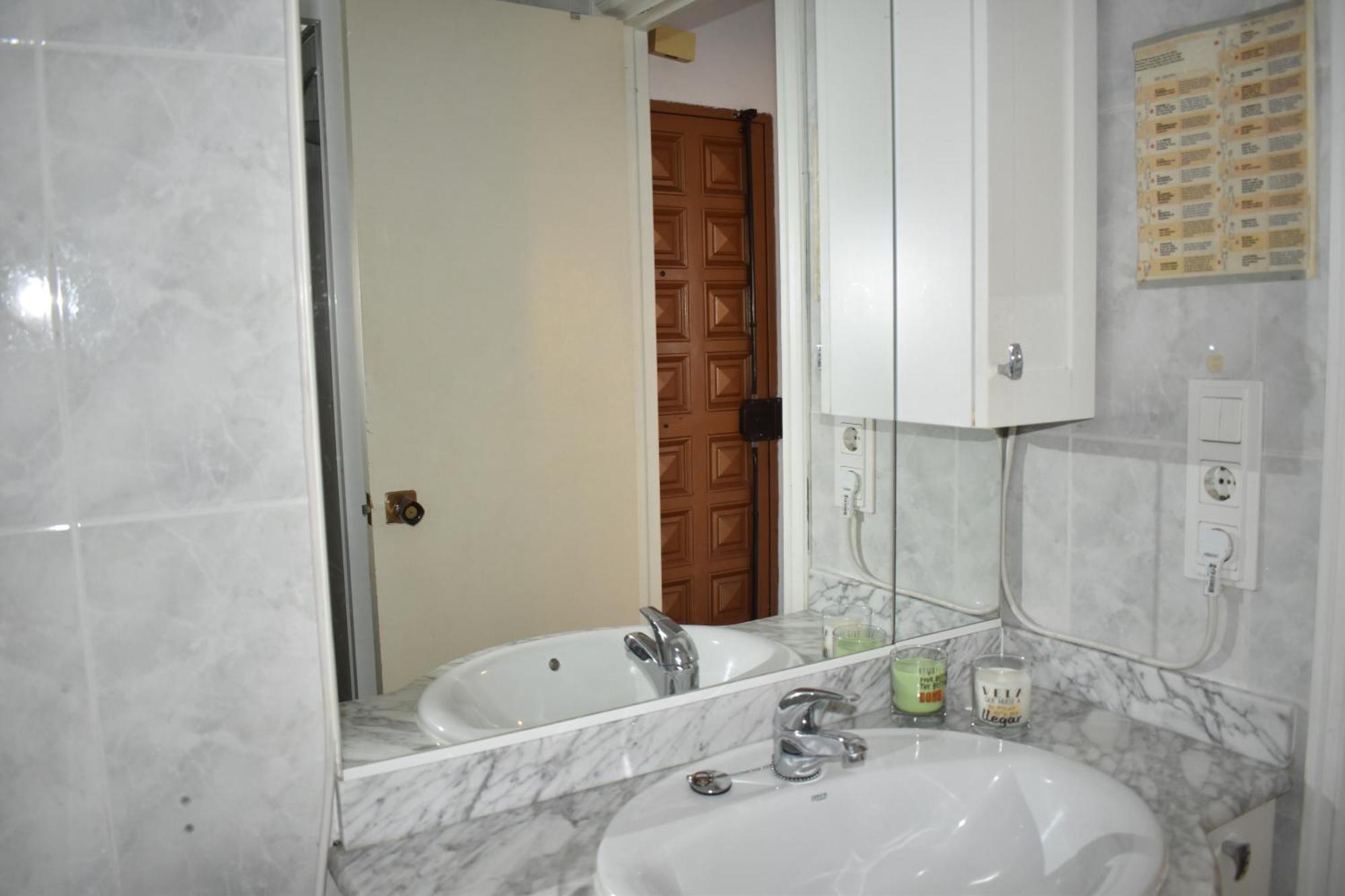 Fantastic Studio - Beachfront Apartment Торокс Екстериор снимка